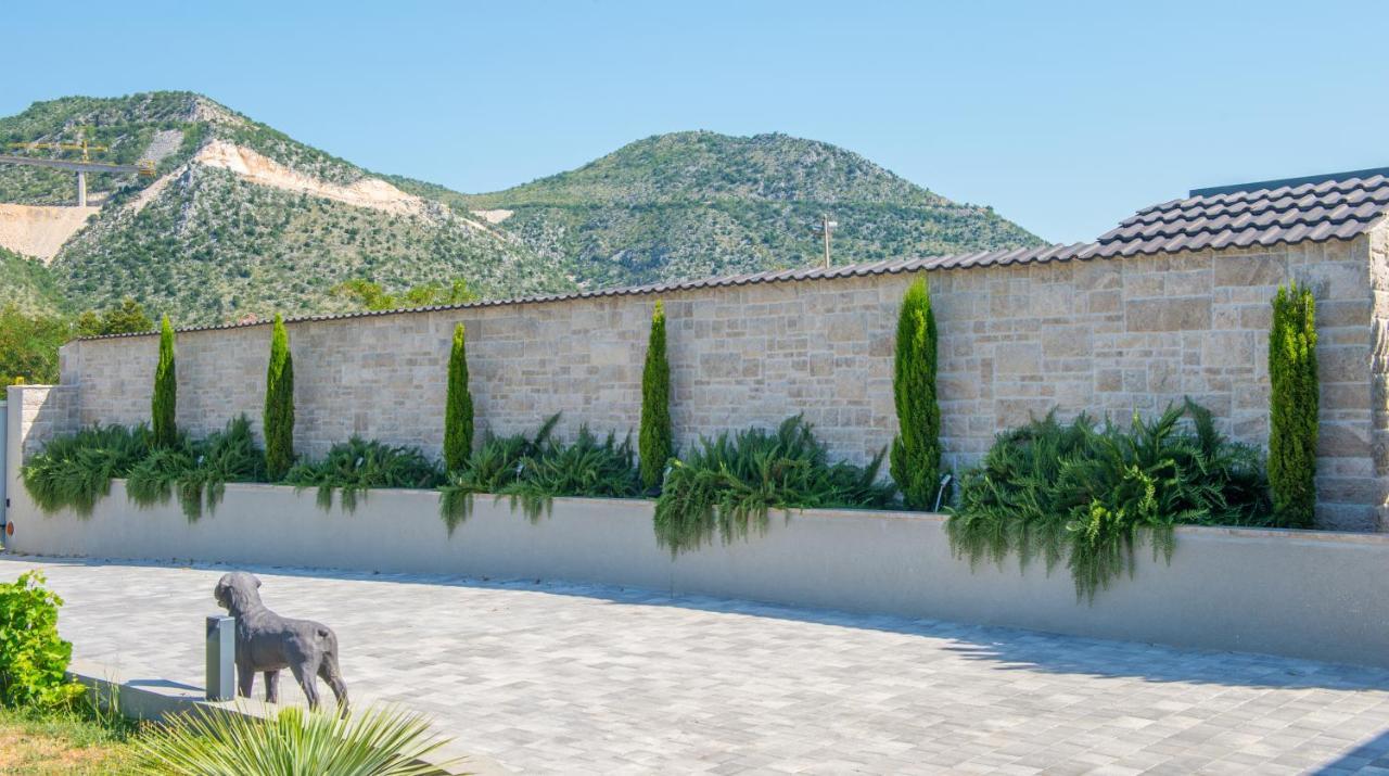 Villa Carpe Diem - With Private Pool Mostar Exterior foto